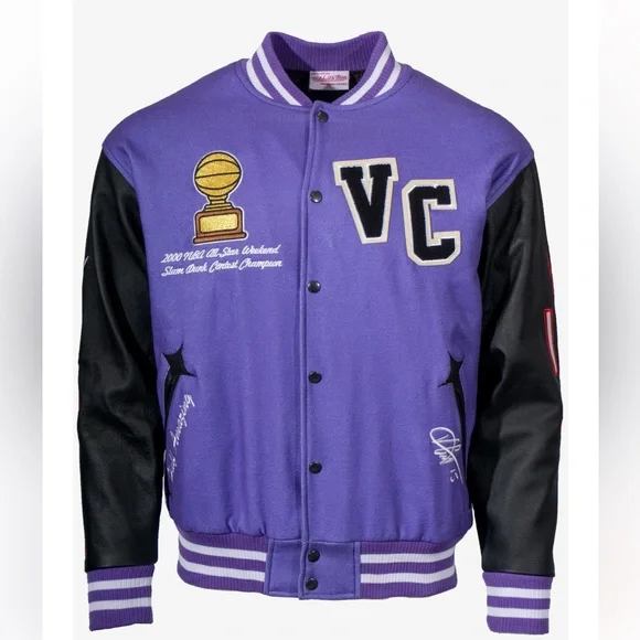 Mitchell & Ness Toronto Raptors Varsity - Picture 3 of 17